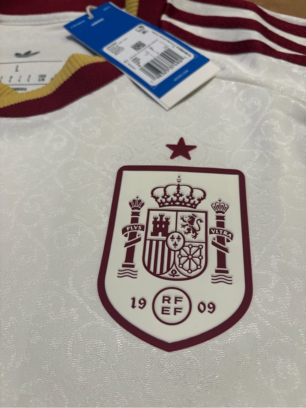 Spain 2026 Away Authentic Adidas Jersey - Picture 5 of 12